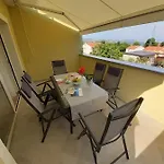 Ela With Private Pool