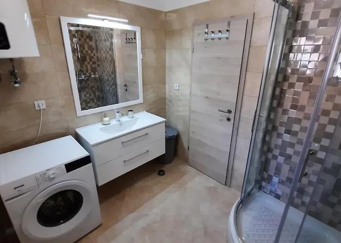 Lejlighed Villa Ela With Private Pool Donji Rukavac