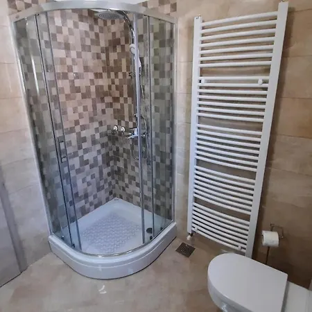 Апартаменты Ela With Private Pool Donji Rukavac