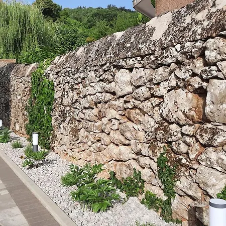 Apartment Ela Donji Rukavac