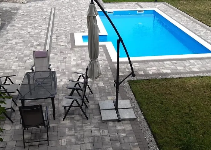Apartment Villa Ela With Private Pool *